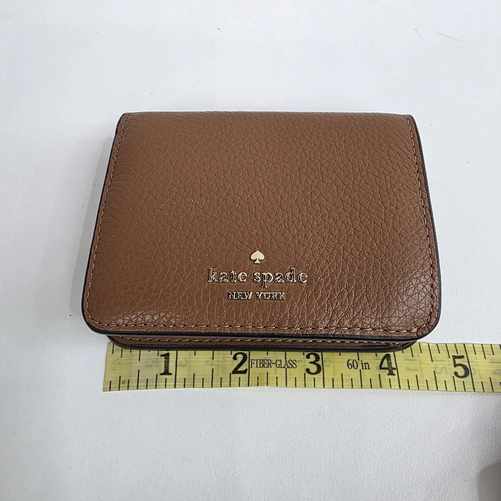 kate spade ******* snap